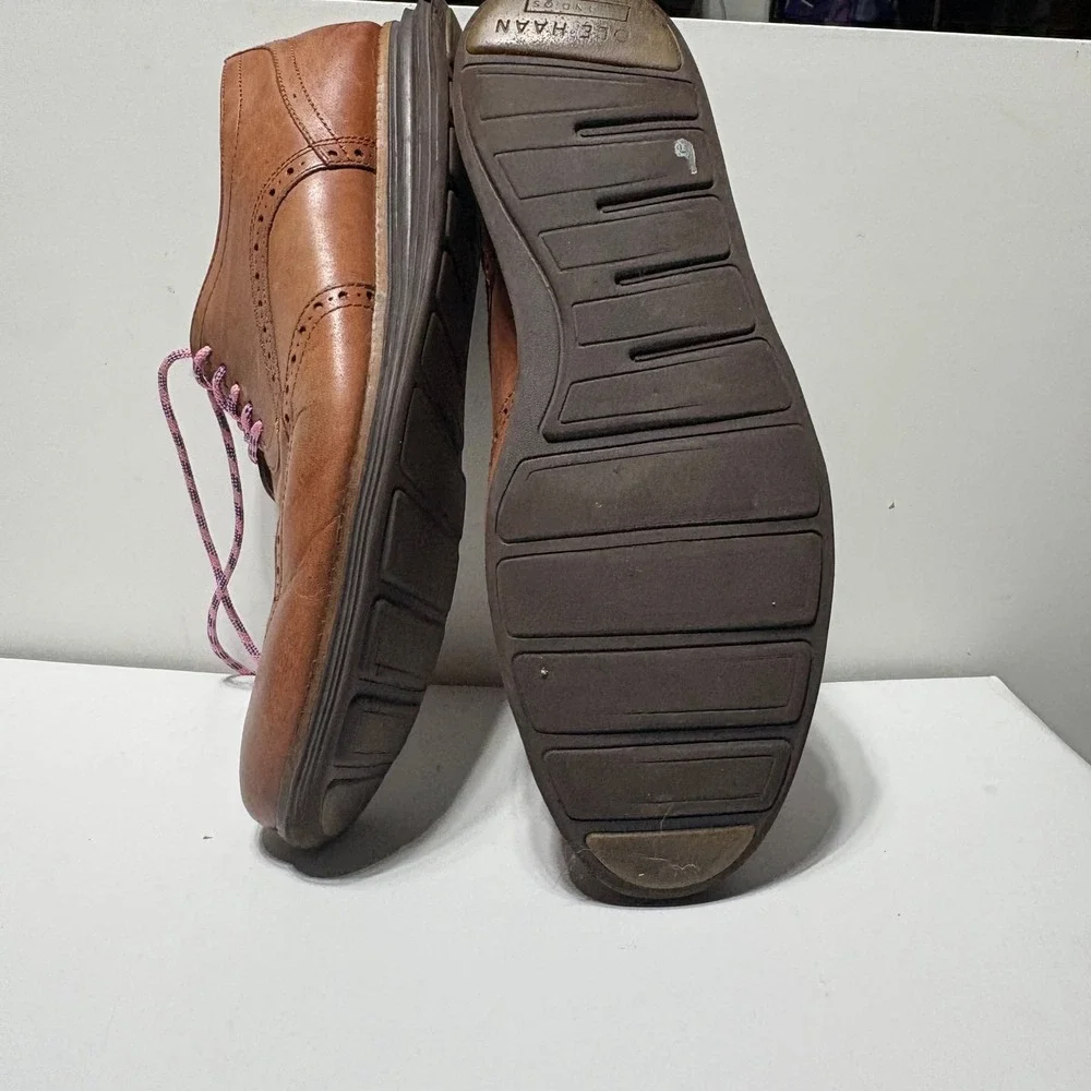 Cole Haan OriginalGrand Wingtip Oxford Mens Tan Leather Brogue Shoes Pink Laces